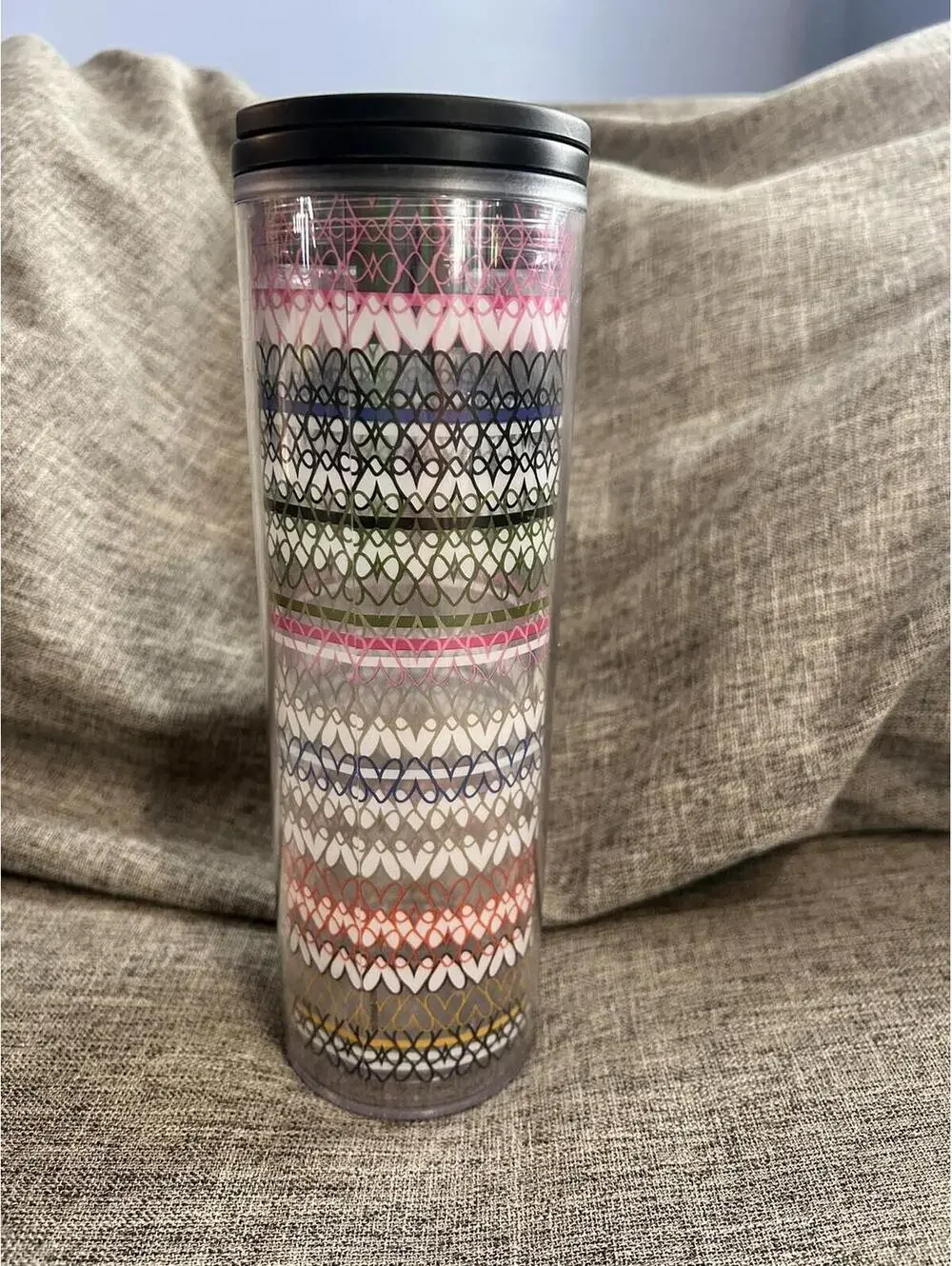 Starbucks Travel Tumbler Twist Lid May 2017 Rainbow Hearts 16 oz Coffee Tea
